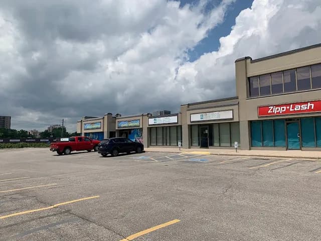 920 Commissioners Road Shopping Centre