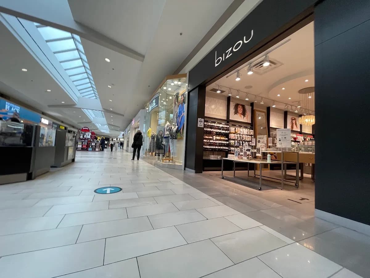 Carrefour Angrignon Mall