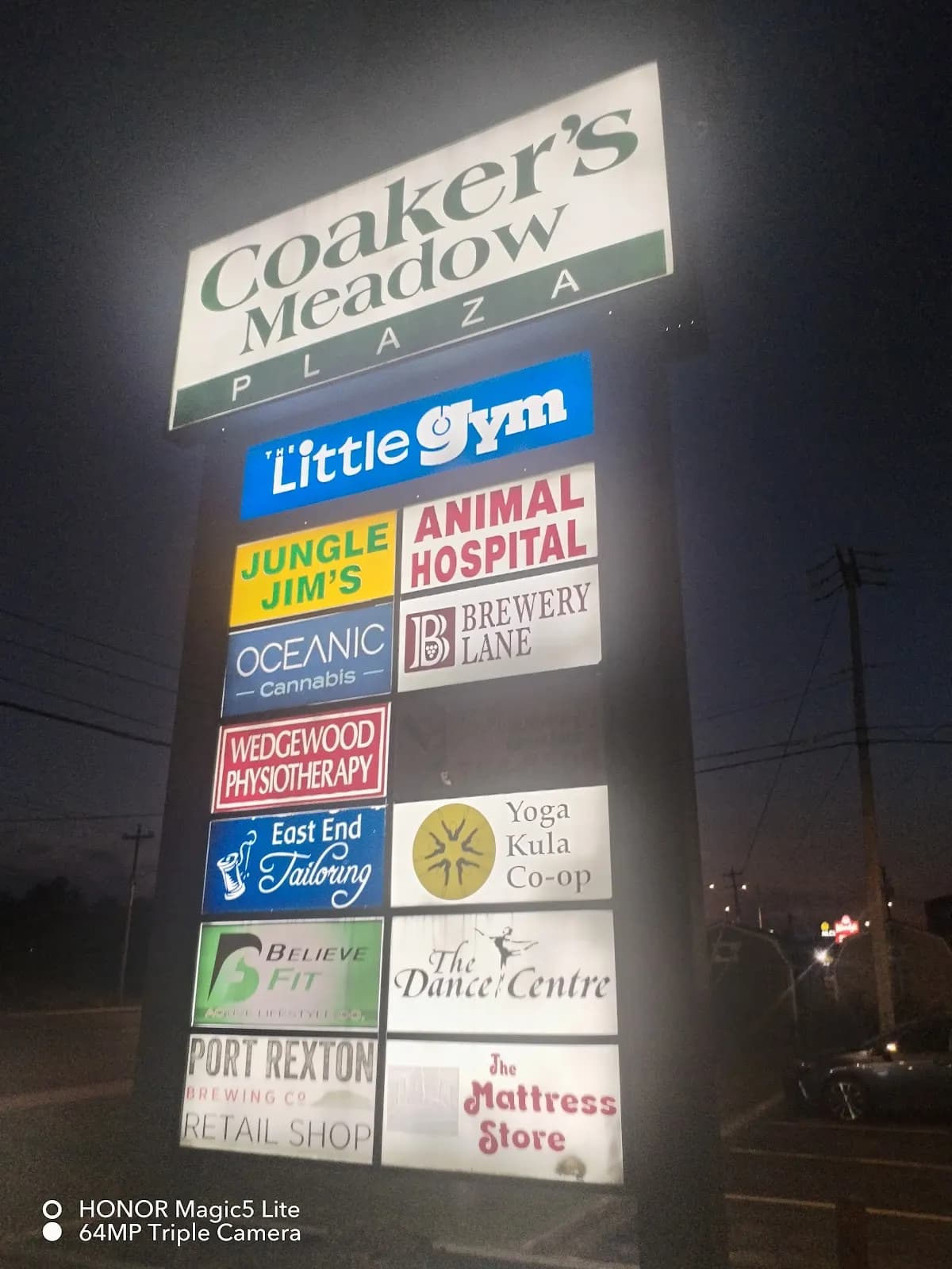 Coakers Meadow Plaza