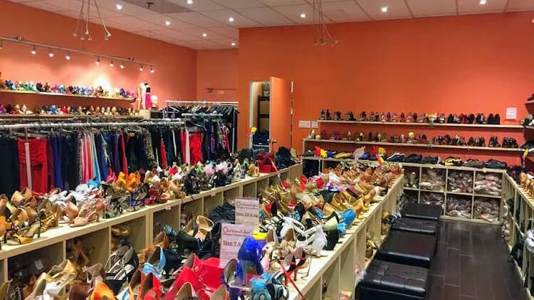 Natural Spin Richmond Hill Store