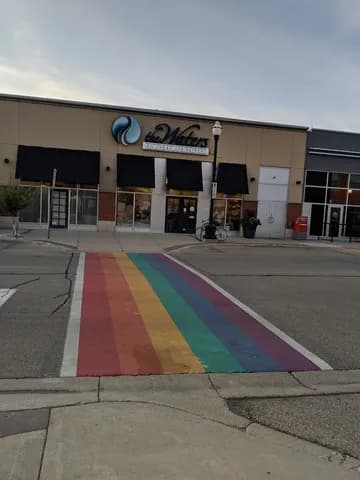 Shops At Waterloo Town Square