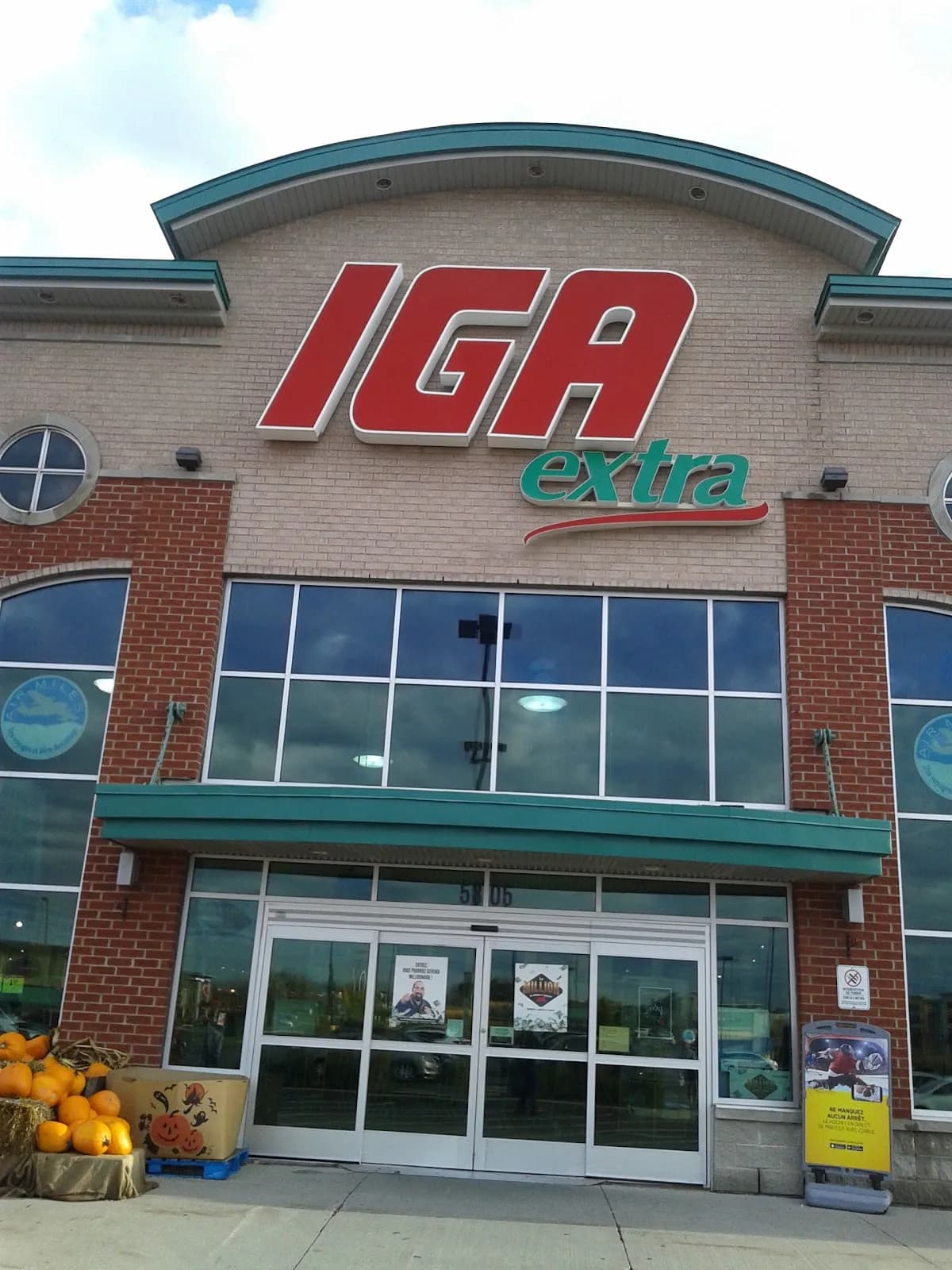 SmartCentres Laval East