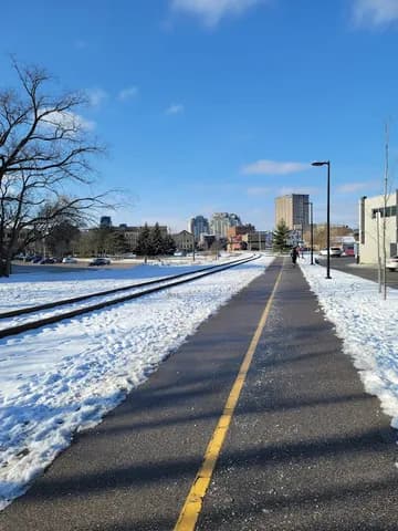 Spur Line Crossing Centre