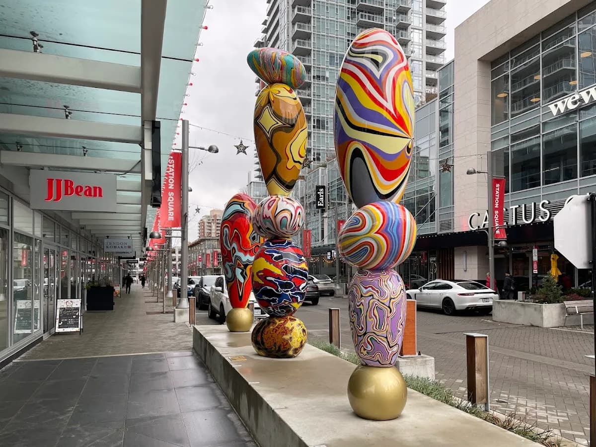 Station Square Metrotown