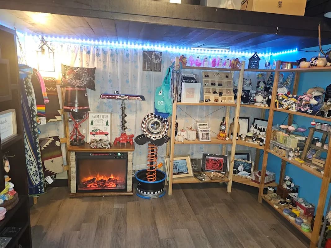 The Rusty Spur Vendors Market & Tack Shop