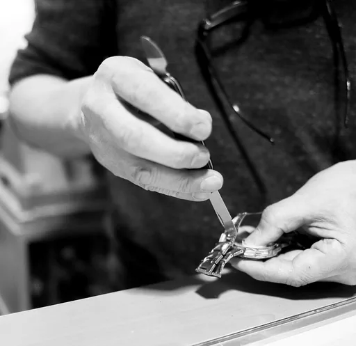 KEYS & NOVELTIES logo