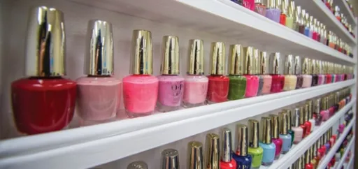 Unique Nails logo