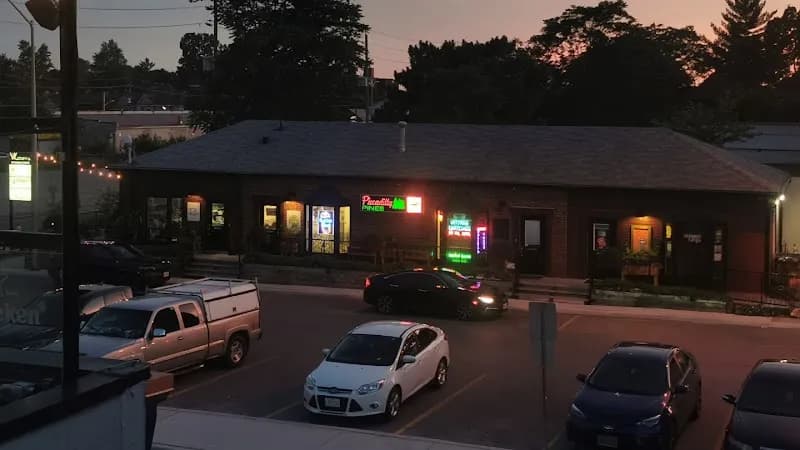 Piccadilly Pines Plaza