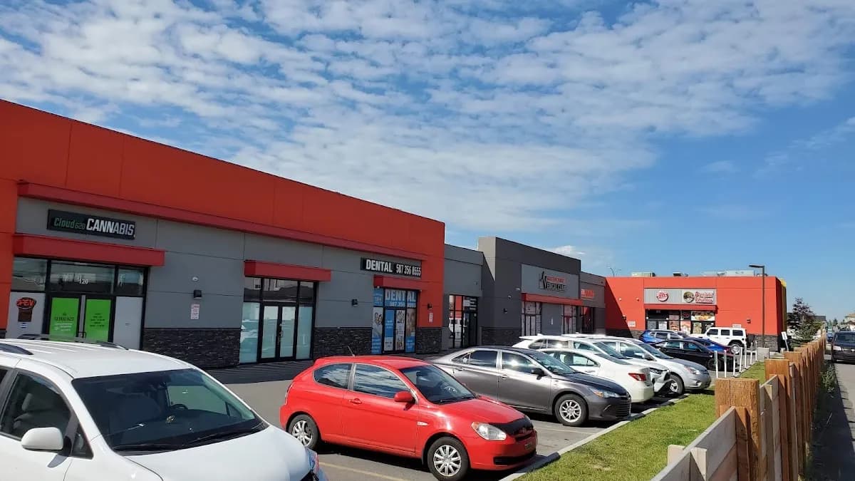 Redstone Plaza (shopping mall)