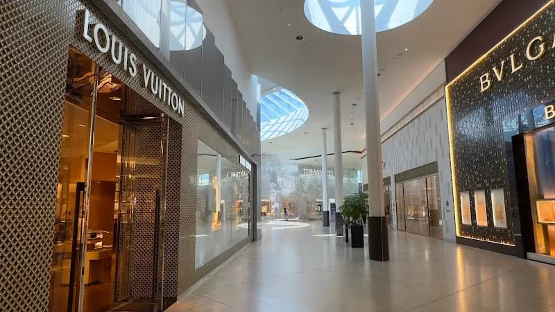 Yorkdale Shopping Centre