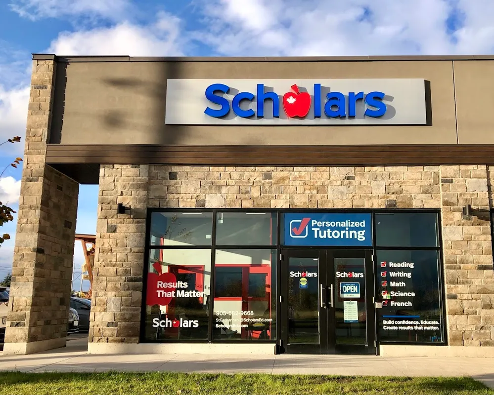 4th Avenue West Shopping Mall