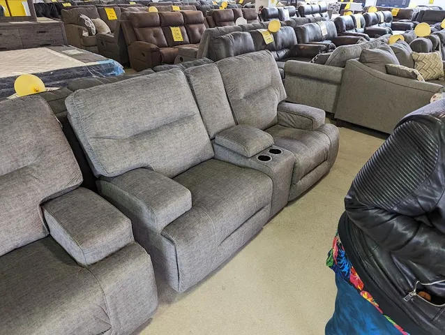 Belleville Loyalist Market