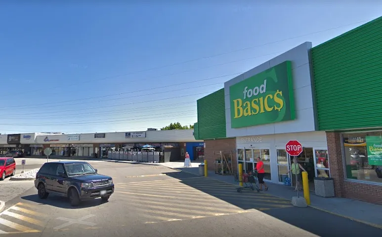 Burlington Heights Plaza