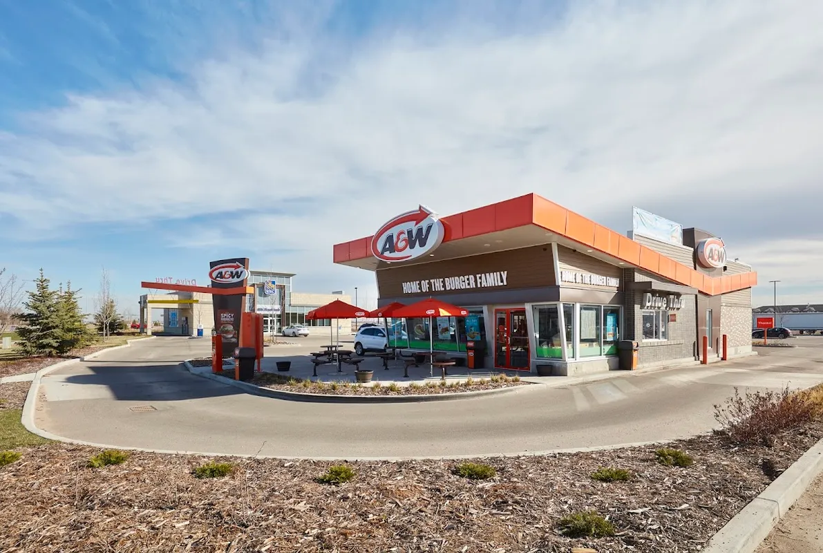 Erin Ridge Shopping Centre