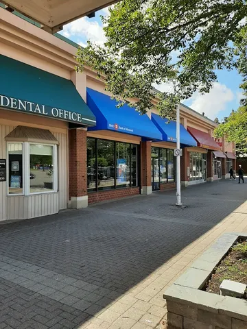 Guildwood Village Shopping Centre