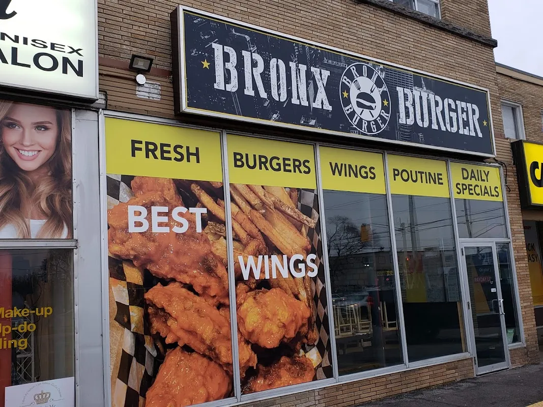 Hwy 8 and Gray Plaza