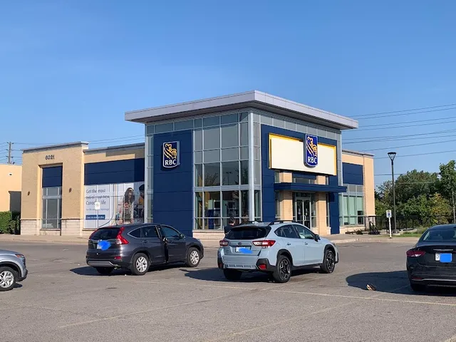 Markham Steeles Crossing in Scarborough, Ontario