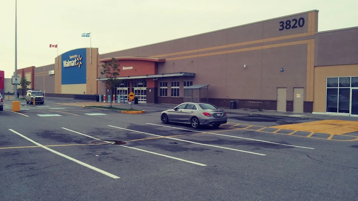 Mega Centre Cote Vertu