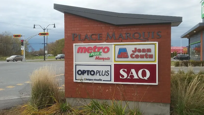 Place Marquis (2014)