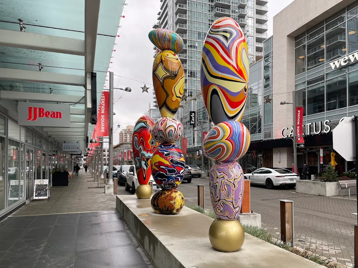 Station Square Metrotown