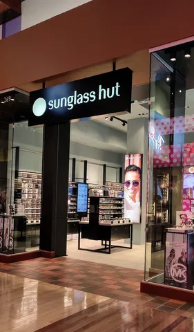 Sunglass Outfitters by Sunglass Hut